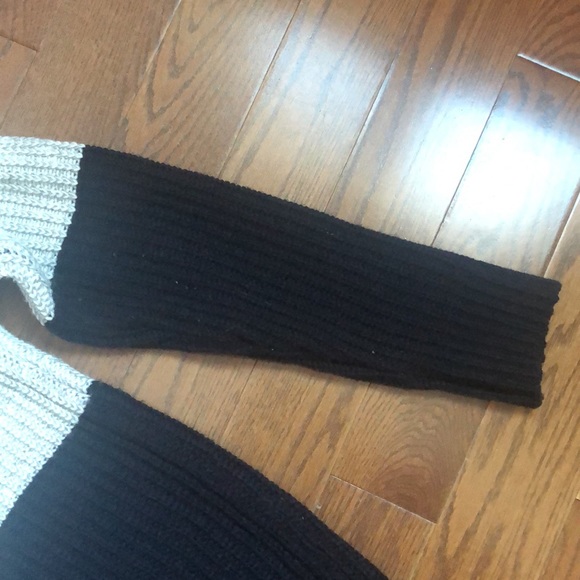 Forever 21 mens sweater - Picture 3 of 6